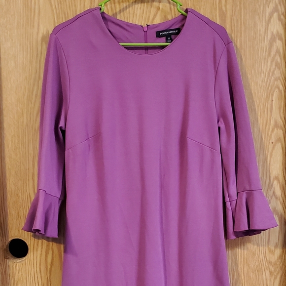Banana Republic purple sheath dress with ruffle sleeves size 12 - Picture 3 of 9